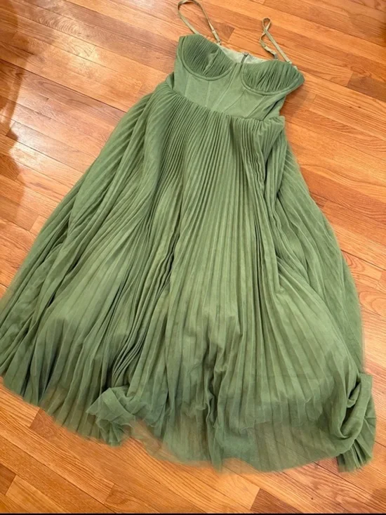hutch amara dress green Hutch Amara Midi Dress